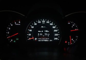 Подержанный автомобиль Kia Sorento 2014 года (16 фото)