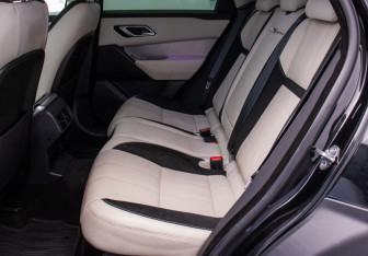 Подержанный автомобиль Land Rover Range Rover Velar 2019 года (11 фото)
