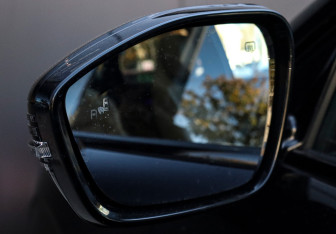 Подержанный автомобиль Changan UNI-K 2023 года (25 фото)