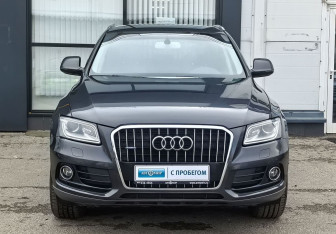 Подержанный автомобиль Audi Q5 2015 года (2 фото)