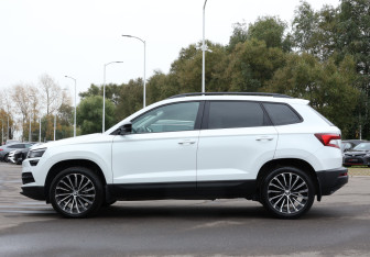 Подержанный автомобиль Skoda Karoq 2020 года (8 фото)