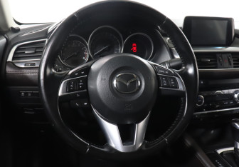 Подержанный автомобиль Mazda 6 Sedan 2015 года (18 фото)