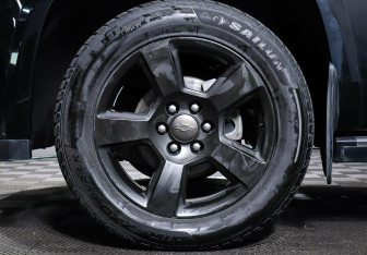 Подержанный автомобиль Chevrolet Tahoe 2015 года (6 фото)