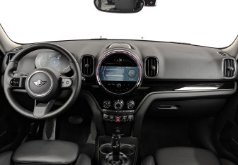 Подержанный автомобиль MINI Countryman 2021 года (14 фото)