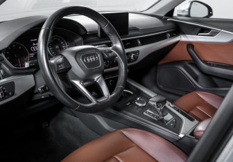 Подержанный автомобиль Audi A4 Sedan 2015 года (14 фото)