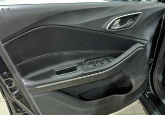 Подержанный автомобиль Москвич 3 2023 года (18 фото)