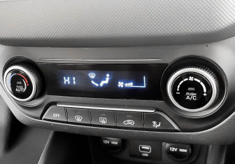 Подержанный автомобиль Hyundai Creta 2020 года (15 фото)