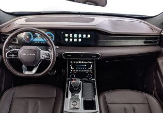 Подержанный автомобиль Jetour X90 2023 года (14 фото)