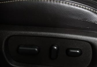 Подержанный автомобиль Ford Explorer 2014 года (24 фото)