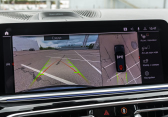 Подержанный автомобиль BMW X7 2019 года (21 фото)
