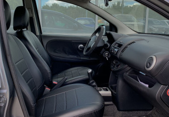 Подержанный автомобиль Nissan Note 2012 года (14 фото)