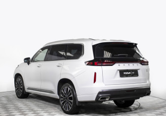 Подержанный автомобиль Exeed VX 2023 года (7 фото)