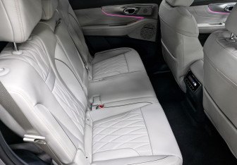 Новый GAC GS8 2025 (12 фото)