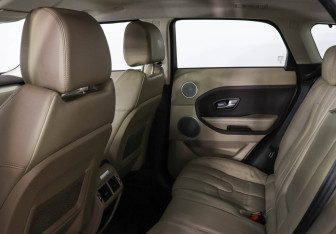 Подержанный автомобиль Land Rover Range Rover Evoque 2014 года (12 фото)