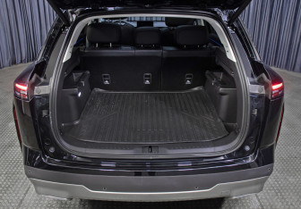 Подержанный автомобиль Jaecoo J7 2023 года (10 фото)