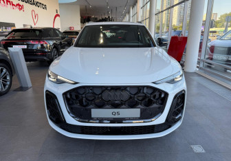 Новый Audi Q5 2025 (2 фото)