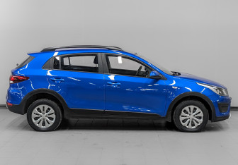 Подержанный автомобиль Kia Rio Hatchback 2020 года (4 фото)