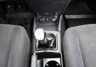 Подержанный автомобиль Hyundai Elantra Sedan 2007 года (16 фото)