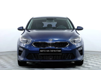 Подержанный автомобиль Kia Ceed Hatchback 2019 года (2 фото)