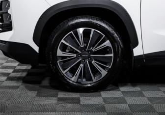 Подержанный автомобиль Jetour Dashing 2024 года (15 фото)