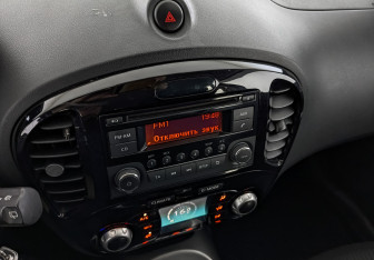 Подержанный автомобиль Nissan Juke 2014 года (26 фото)