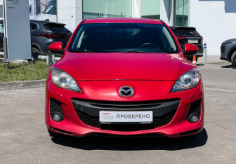 Подержанный автомобиль Mazda 3 Hatchback 2012 года (2 фото)