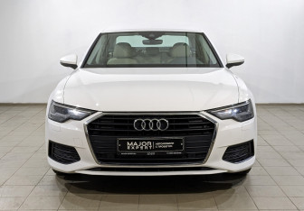 Подержанный автомобиль Audi A6 Sedan 2020 года (2 фото)