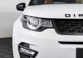 Подержанный автомобиль Land Rover Discovery Sport 2015 года (23 фото)