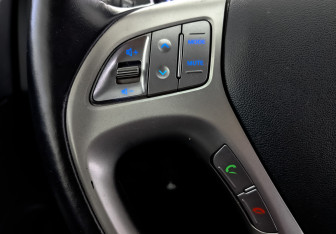 Подержанный автомобиль Hyundai ix35 2013 года (25 фото)