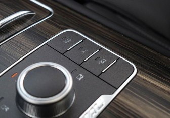 Подержанный автомобиль Haval H9 2022 года (20 фото)