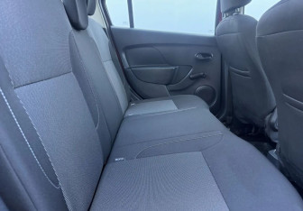 Подержанный автомобиль Renault Logan Sedan 2019 года (11 фото)