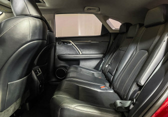 Подержанный автомобиль Lexus RX 2017 года (10 фото)