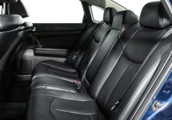 Подержанный автомобиль Nissan Teana 2006 года (27 фото)