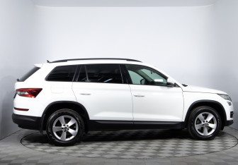 Подержанный автомобиль Skoda Kodiaq 2019 года (4 фото)