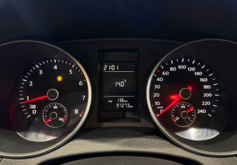 Подержанный автомобиль Volkswagen Golf Hatchback 2010 года (16 фото)