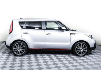 Подержанный автомобиль Kia Soul 2017 года (4 фото)