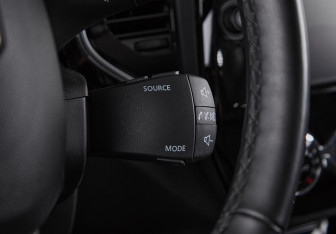 Подержанный автомобиль Renault Kaptur 2020 года (18 фото)