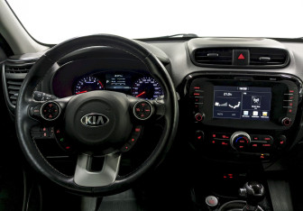 Подержанный автомобиль Kia Soul 2018 года (22 фото)