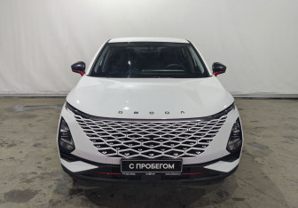 Подержанный автомобиль Omoda C5 2023 года (2 фото)