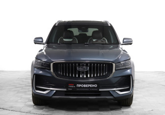 Подержанный автомобиль Geely Monjaro 2023 года (2 фото)