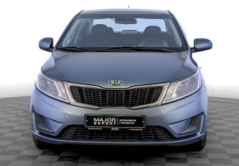Подержанный автомобиль Kia Rio Sedan 2014 года (2 фото)