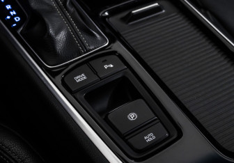 Подержанный автомобиль Hyundai Sonata 2017 года (17 фото)