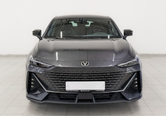 Новый Changan UNI-V 2024 (5 фото)