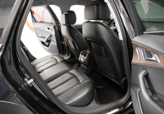Подержанный автомобиль Audi A6 allroad 2014 года (35 фото)