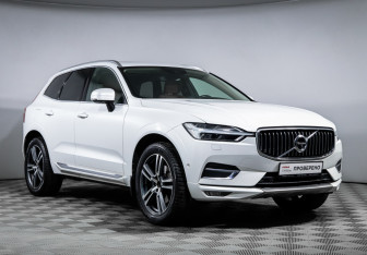 Подержанный автомобиль Volvo XC60 2018 года (3 фото)