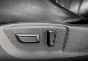 Подержанный автомобиль Mitsubishi Eclipse Cross 2018 года (21 фото)