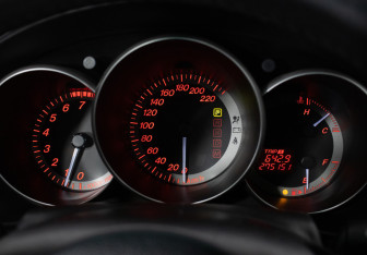 Подержанный автомобиль Mazda 3 Sedan 2008 года (12 фото)