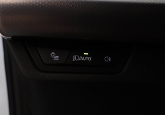 Подержанный автомобиль BMW X2 2024 года (10 фото)
