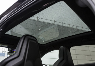 Подержанный автомобиль Porsche Cayenne 2020 года (27 фото)