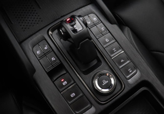 Подержанный автомобиль Haval H9 2024 года (14 фото)